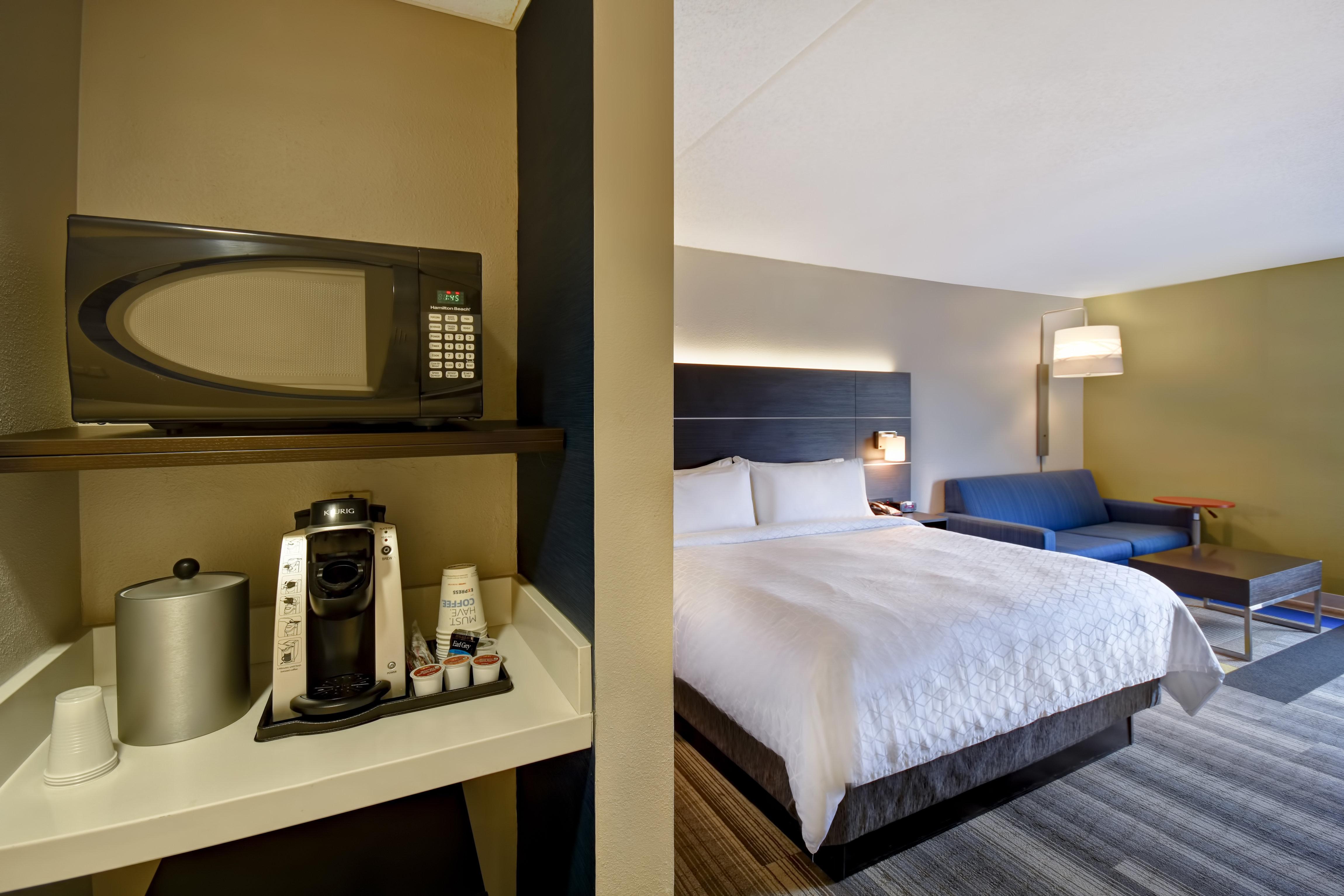 Holiday Inn Express & Suites Allentown-Dorney Park Area By Ihg Exterior foto