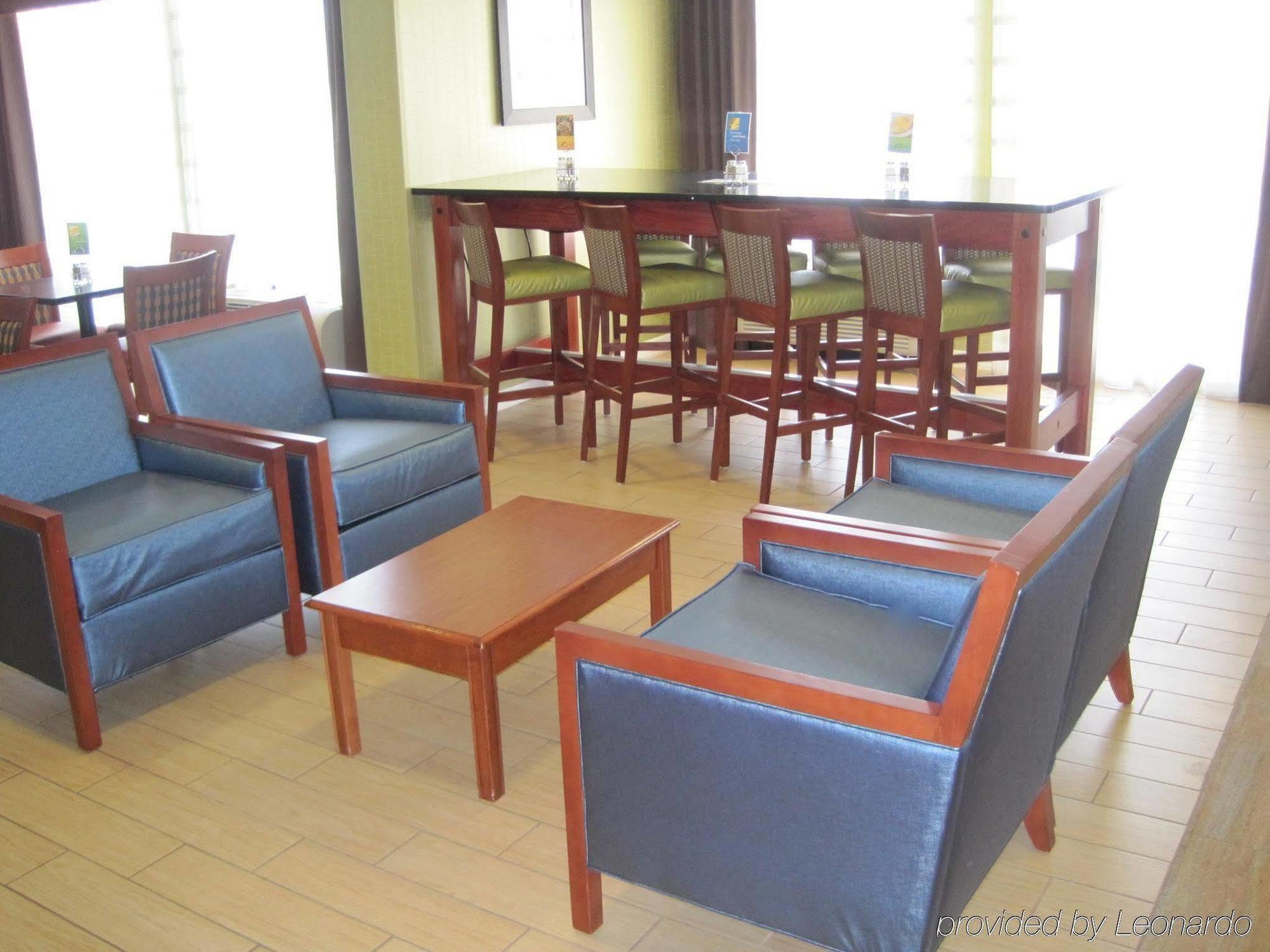 Holiday Inn Express & Suites Allentown-Dorney Park Area By Ihg Restaurant foto