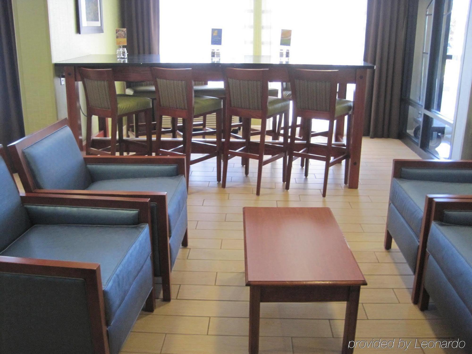 Holiday Inn Express & Suites Allentown-Dorney Park Area By Ihg Restaurant foto